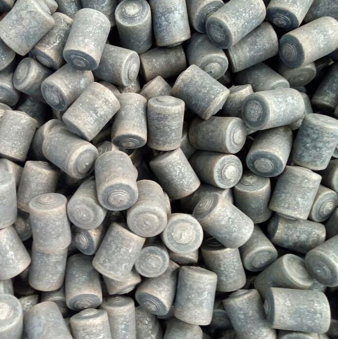 Acciaio forgiato per rettifica con mulino a sfere Cylpebs .jpg Forged Ball Mill Grinding Steel Cylpebs .jpg